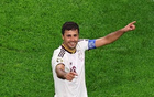 每体:弗里克坚信巴萨需老将压阵,罗德里不会抑制贝尔纳尔发展